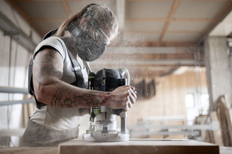 Optrel Swiss Air PAPR Multi Use Respiratory System & Clearmaxx Grinding Helmet Kit